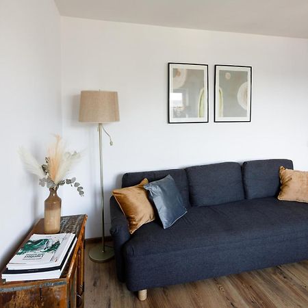 Brivibas Yard Apartment With Parking In City Center Riga Exteriér fotografie