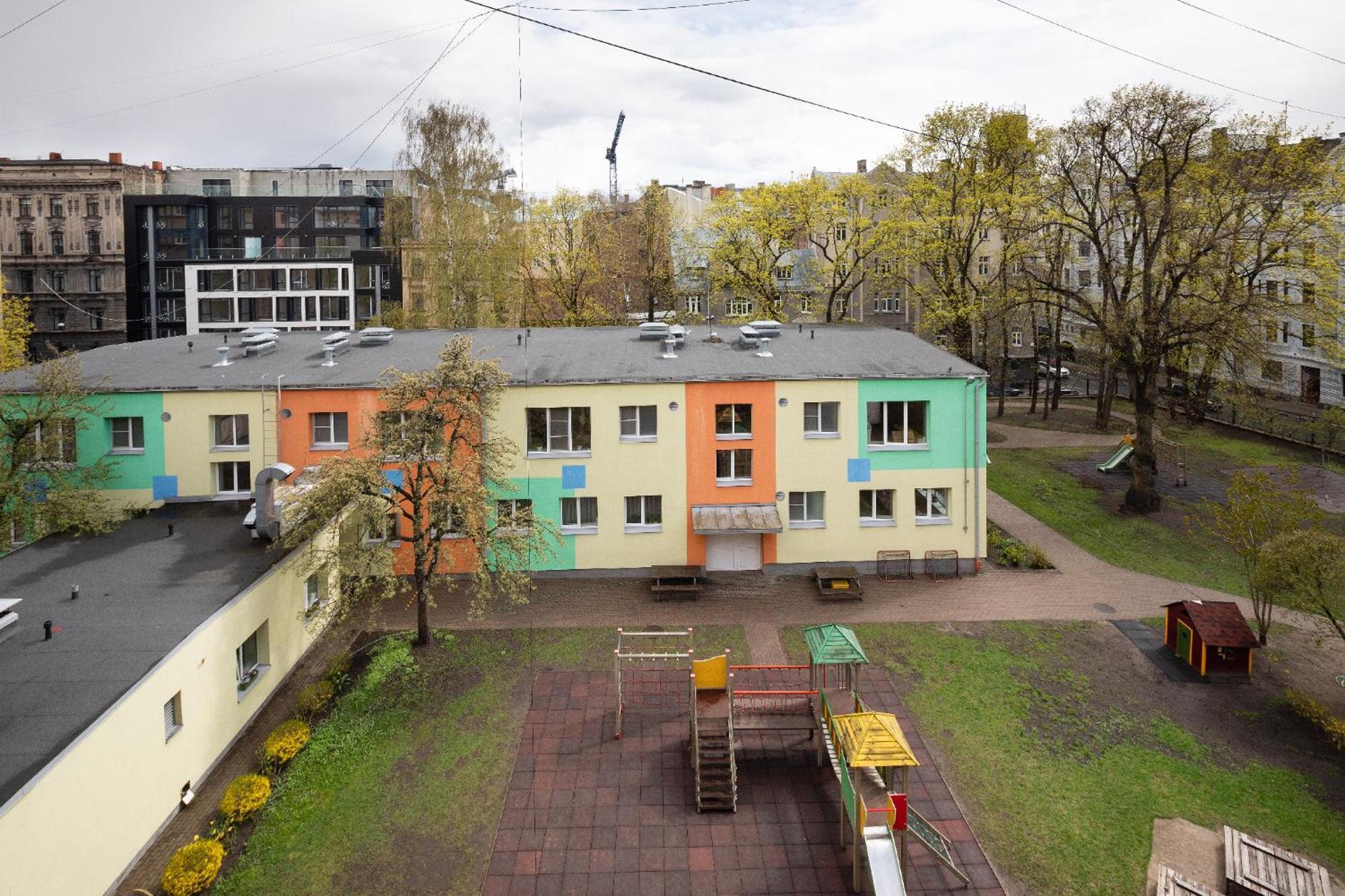 Brivibas Yard Apartment With Parking In City Center Riga Exteriér fotografie