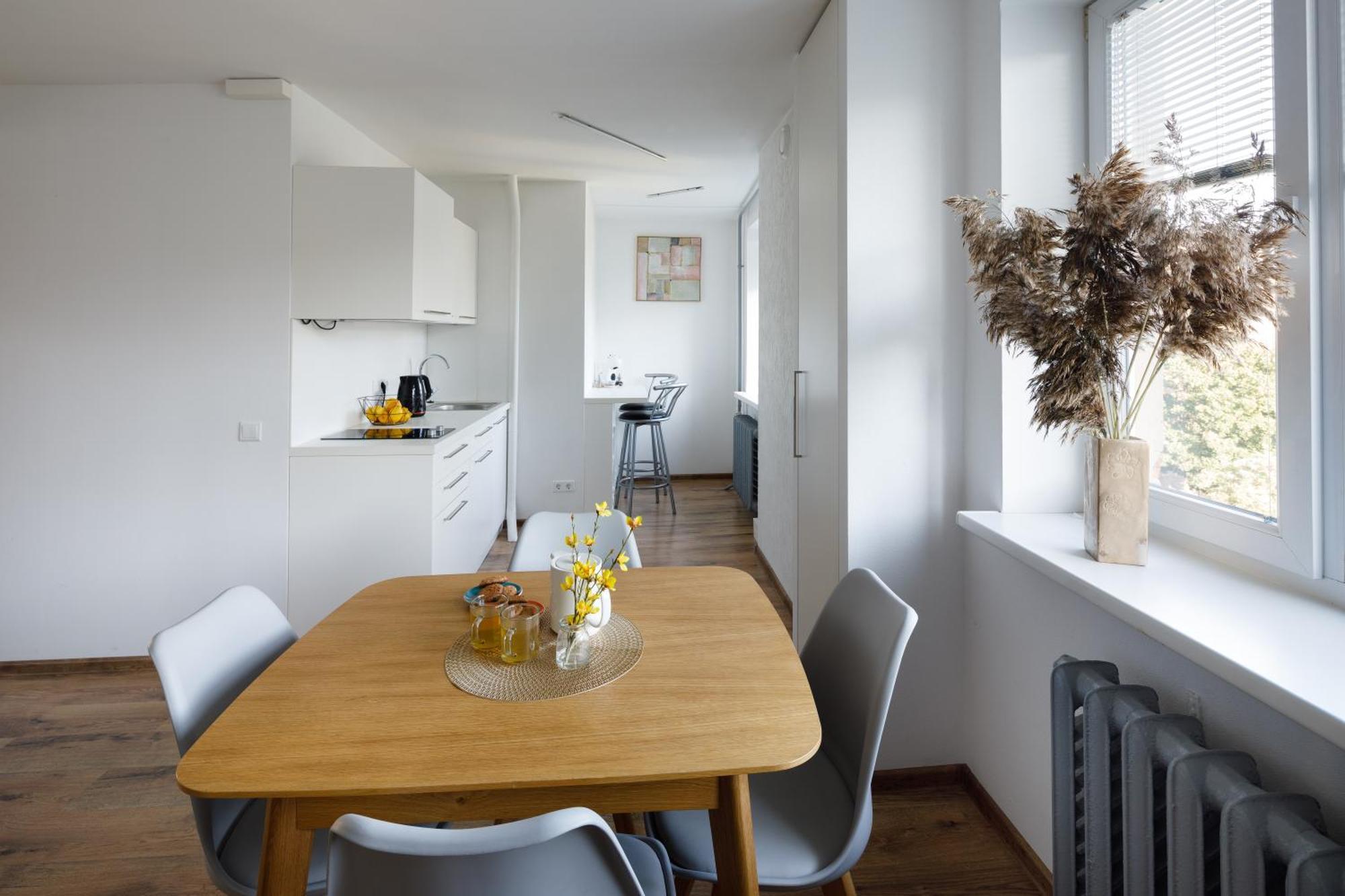 Brivibas Yard Apartment With Parking In City Center Riga Exteriér fotografie