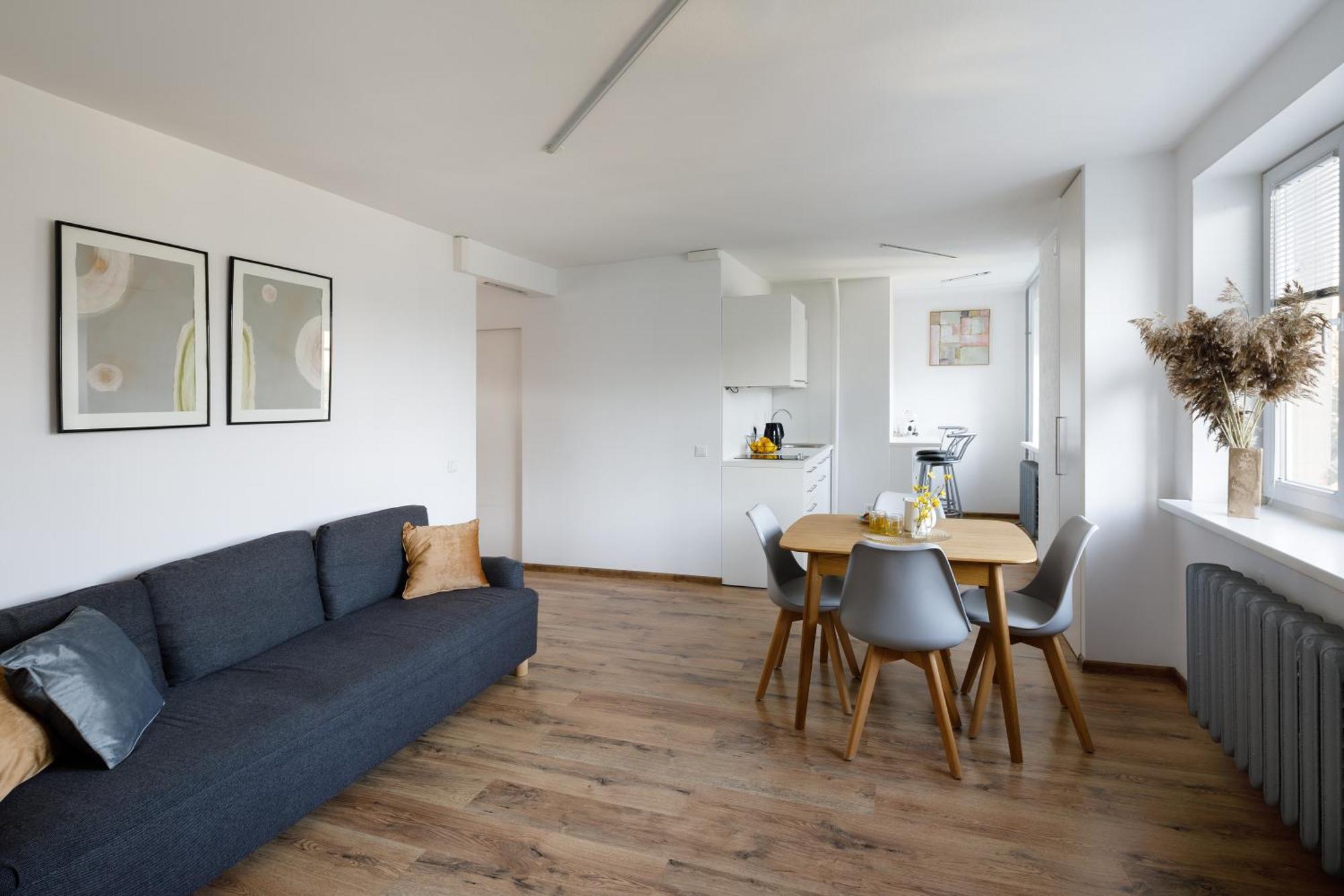 Brivibas Yard Apartment With Parking In City Center Riga Exteriér fotografie